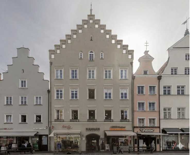                                                               3-Zimmer Altstadtwohnung -Erstbezug                                                       in Altstadt (München)