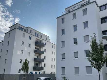 Neubau Erstbezug: Topausgestattete 2-Zimmer-Wohnung mit Balkon, Gäste-WC, EBK in KL-City