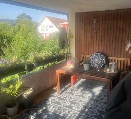 Exklusive, modernisierte 3-Zimmer-Wohnung mit Balkon und Einbauküche in Schorndorf