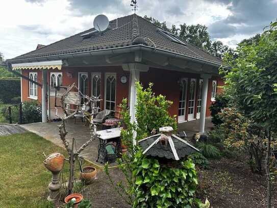 Bungalow auf liebevoll angelegtem Grundstück