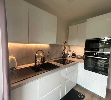 Exklusive möblierte 2-Zimmer-Wohnung in Frankfurt Höchst – Neubau mit Terrasse, Garten & Tiefgarage