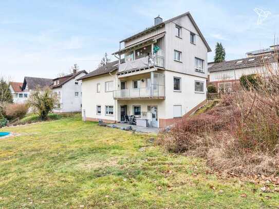 ZWEI ETAGEN ZUM WOHLFÜHLEN 🪴 Familienfreundliches Wohnen mit Balkon & Garten in Usingen