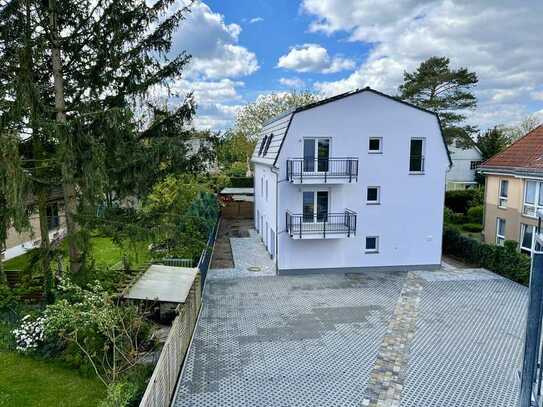 EG-Erstbezugswohnung mit Garten, Terrasse und Einbauküche: 2-Zimmer-Wohnung