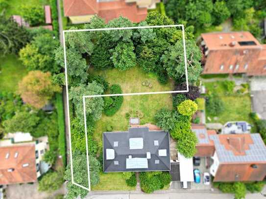 Idylle trifft auf städtische Nähe!
Hammergrundstück in Top-Lage, ideal für Ihr Einfamilienhaus!