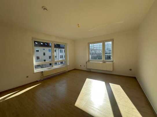 Helle 2 Zimmer Wohnung in bester Zentrallage