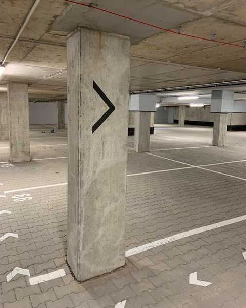                                                               Tiefgaragenstellplätze am BER ** mit Sonderkonditionen für Firmen **                                                       in Flughafen (Nürnberg)