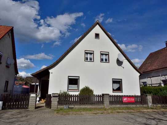 EFH mit großem Garten und viel Flair im Dornröschenschlaf