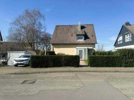 +++ Freistehendes Einfamilienhaus in toller Aussichtslage u. großem Grundstück+++