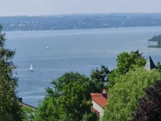 Seeblick, Ruhe, 300 qm Wohnfläche, Obstbäume, wie neu.