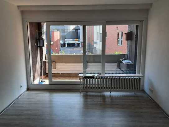 2,5-Zimmer-Wohnung mit Küche und Balkon in Dinslaken