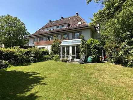 Charmante Doppelhaushälfte in erstklassiger Lage - Ein Zuhause zum Wohlfühlen