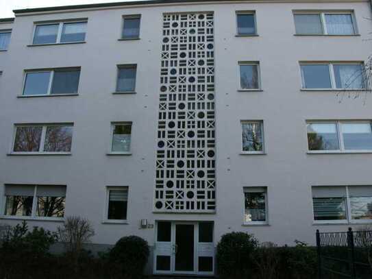 Helle drei Zimmer-Wohnung in ruhiger Lage von Aachen Forst