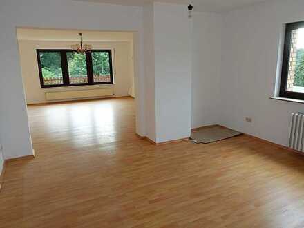 Sehr schöne, modernisierte 4 Zimmer Etagenwohnung in Bonn, Holzlar
