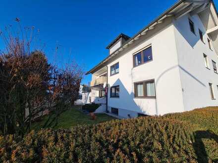 Freundliche 4 Zimmer- Dachgeschoss - Whg.