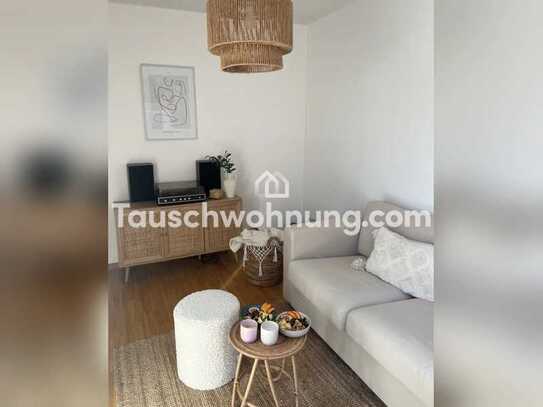 Tauschwohnung: 2 Zimmer Wohnung gegen kleiner