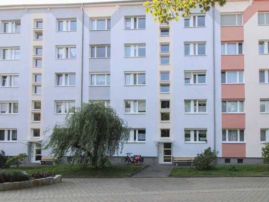 2-Zimmer-Wohnung im Grünen – Ruhige Lage, 3. OG, ca. 46 m² – Kapitalanlage oder Eigennutzung