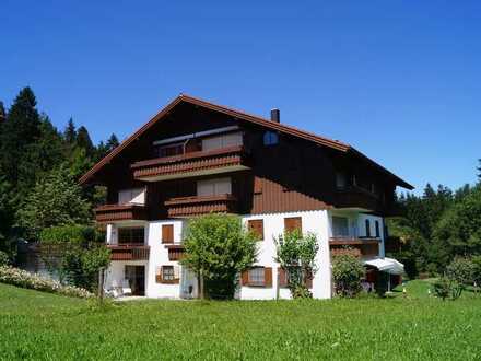 Traumblick in idyllischer Lage - Hochwertige 2 - Zi. - Wohnung in Oberreute nahe Oberstaufen
