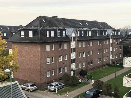 Schöne 4-Zimmerwohnung im DG mit zusätzlichem Hobbyraum