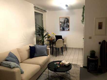 WOHNEN auf ZEIT: Möbilierte 1 - Zimmer Wohnung mit Terrasse zu vermieten! Provisionsfrei!!!