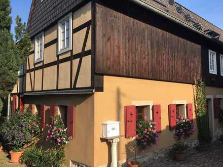 Dresden: 3-Seitenhof mit Reitplatz kaufen