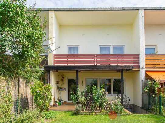 Gepflegtes 
kleines Reihenmittelhaus mit großem Garten + Garage