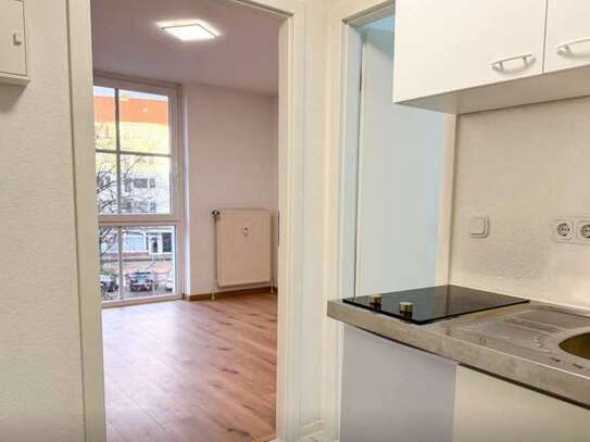 Singleappartement mit EBK, frisch renoviert mit Stellplatz