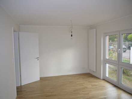Helle und moderne 3-Zimmerwohnung mit EK und Terrasse in Bad Vilbel/Massenheim