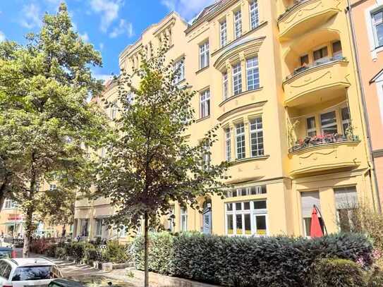 Attraktive 2-Zimmer-Altbauwohnung mit Balkon in Berlin-Friedenau (Görresstraße 24 Berlin)