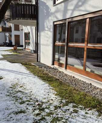 Schöne 3-Zimmer-Erdgeschosswohnung mit EBK in München Trudering