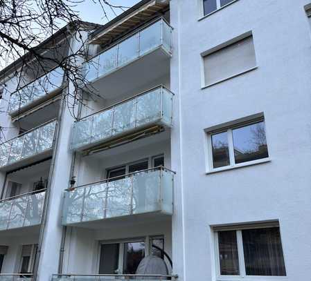 Renovierte 2-Raum-Wohnung mit Balkon in Gaggenau