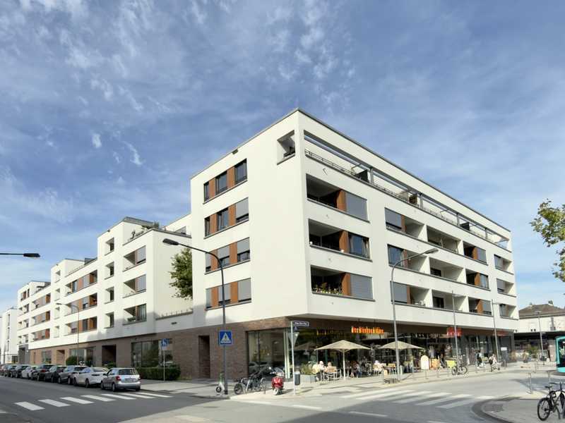 Rödelheim: Moderne 3-Zimmerwohnung mit großer Terrasse und PKW-Stellplatz