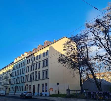 Große Stadtwohnung mit Balkon sucht neue Mieter!