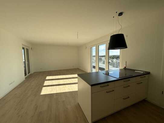 Traumhafte Penthouse Wohnung mit Loggia und Dachterrasse WE 1.38, inkl. EBK