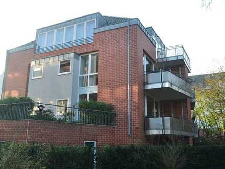 Wundervolle Erdgeschosswohnung in ruhiger Lage mit großer Terrasse und Balkon