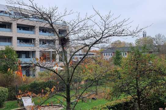 Helle 3-Zimmer-Wohnung mit gehobener Ausstattung, Einbauküche, Balkon in D-Mörsenbroich