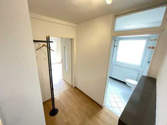 St. Johannis, sonnige, sehr helle und ruhige, 2 Zimmer-Wohnung 58 qm mit Balkon