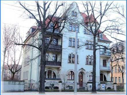 Gewerbeeinheit in Bestlage von Dresden - Zwei Praxen, sichere Mieteinnahmen und Dachboden