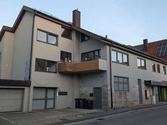 großzügige 6 Zimmer Whg. ideal für Monteure