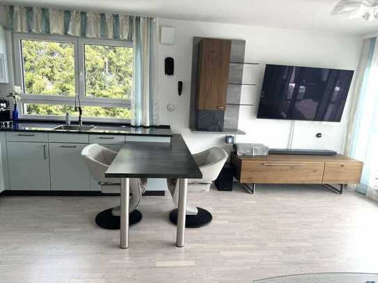 Exklusives 2,5-Zimmer Penthaus in Toplage von Friedrichshafen - Zentral und Modern!