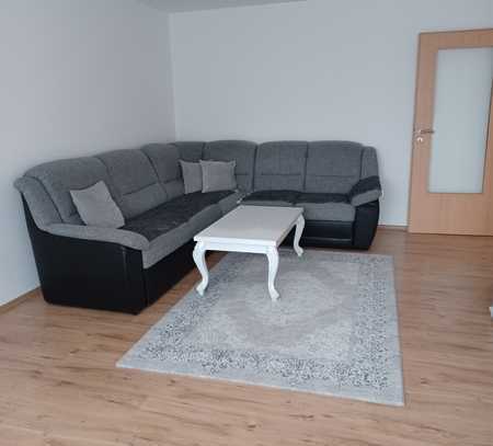 **Sehr helle 3 Zimmer Wohnung in zentraler Lage - Nähe AUDI**