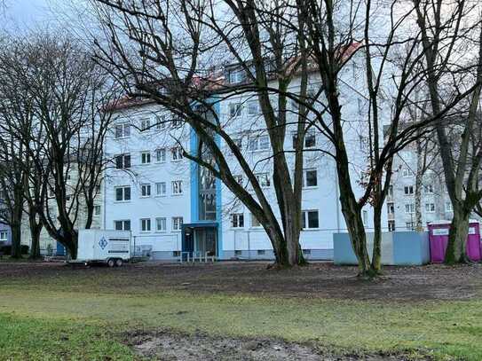 2 Zimmer Wohnung - Neubezug nach Sanierung