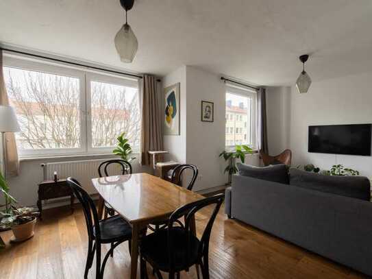 Stilvolle 3-Zimmer-Wohnung mit Balkon und Einbauküche in Hannover