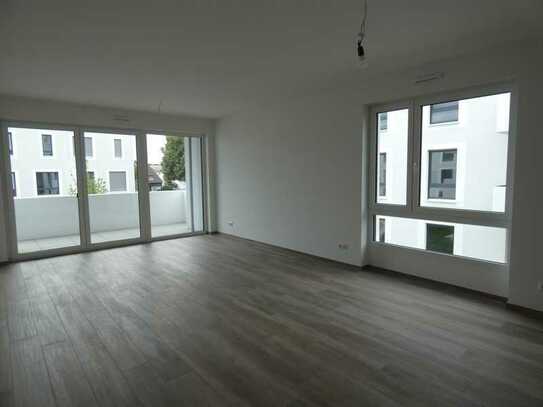 NEUBAU ! Elegante 3 Zimmerwohnung mit Balkon