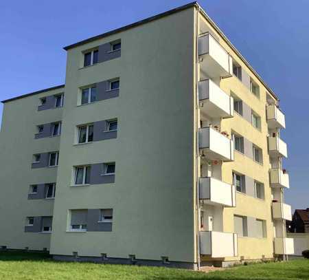 Einzugsbereite 3 Zimmer mit Balkon in sehr ruhiger Wohnlage