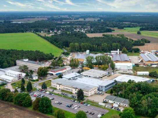 Große Produktion und Lagerhallen mit Büro in Zossen Provisionsfrei !