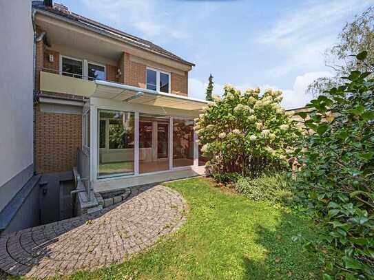 Einfamilien-Reihenendhaus in Bonn Duisdorf zu verkaufen -Garten, Garage, Stellpl. Wintergarten-