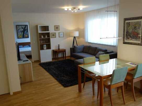 Moderne luxuriöse möblierte 2 Zimmer Wohnung in Bonn-Weststadt. Modern luxury furnished 2 rooms Bonn
