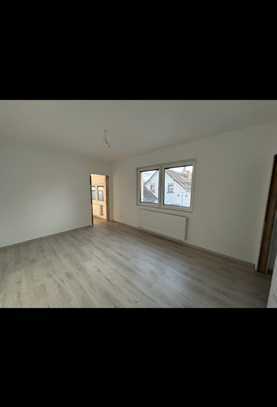 ACHTUNG!! Einfamilienhaus in Mainz-Kostheim zur Vermietung** 4 Zimmer