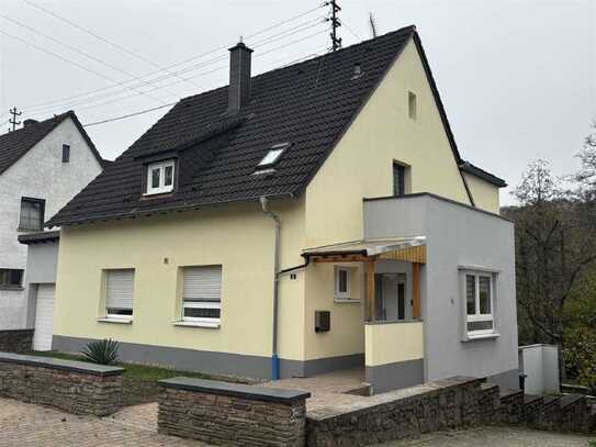 Ein- bis Zweifamilienwohnhaus in Glan-Münchweiler