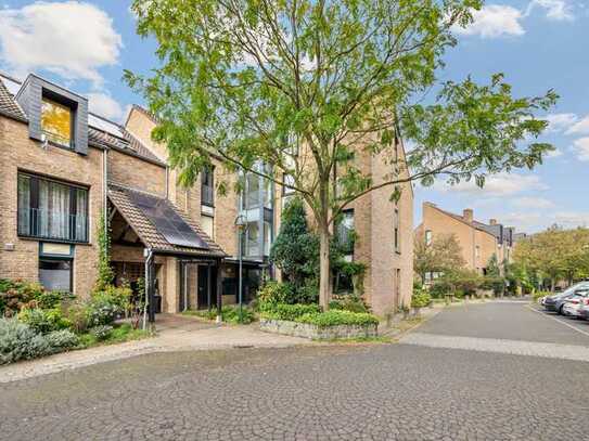 "Düsseldörfchen" Deichsee:
Attraktive lichtdurchflutete 2-Zimmer-Wohnung 
- West-Loggia und Seebli